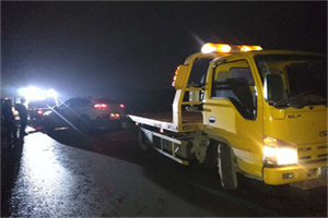 小店24小时车辆搭电联系电话